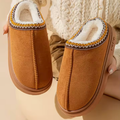 Elara – Warm Waterproof Zuecos