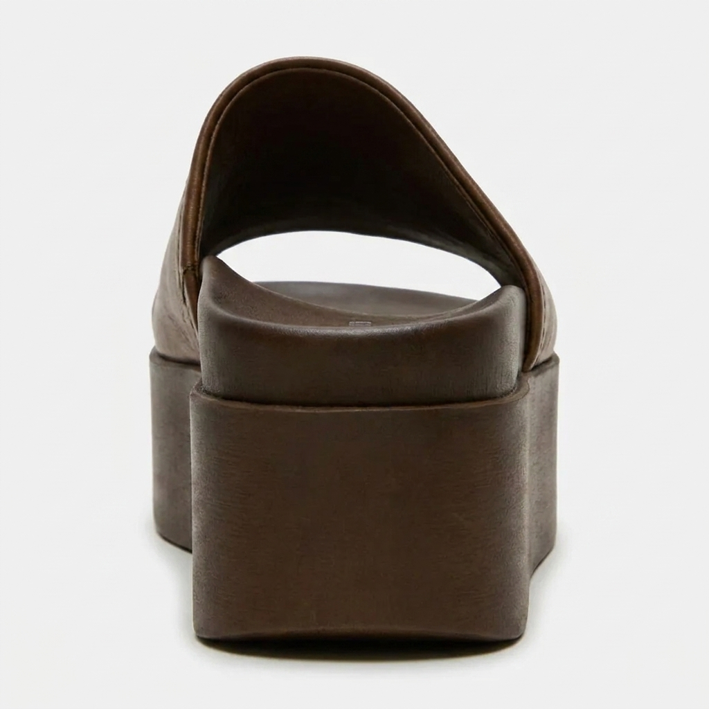 Arwinn Cuero Plataforma Sandalias